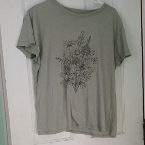 Fifth Sun Green Floral Short Sleeve Tee Size L